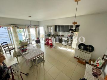 Departamento en Venta en Castelar Norte