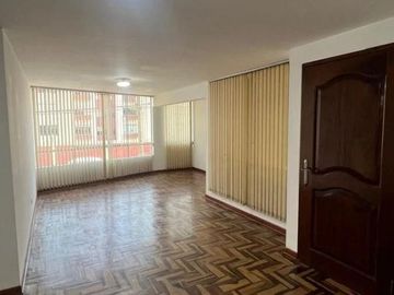 Venta Departamento en Excelente Ubicación San Borja