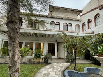 CASA EN VENTA EN CHACARILLA DEL ESTANQUE SURCO 720 M2