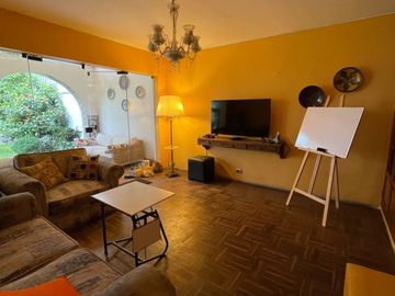 CASA EN VENTA EN CHACARILLA DEL ESTANQUE SURCO 720 M2