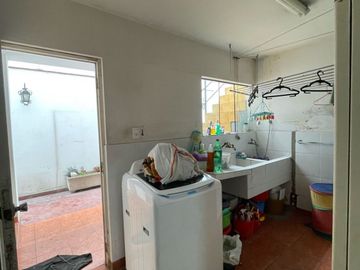 CASA EN VENTA EN CHACARILLA DEL ESTANQUE SURCO 720 M2