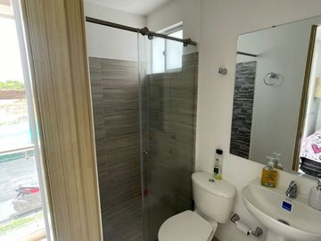 VENDO LINDA CASA EN CERRITOS RESERVAS DEL CAMPO