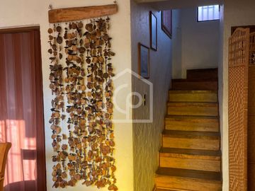 Se vende casa 4D/2B con departamento independiente 1D/1B, Jardines de Peñuelas, Coquimbo