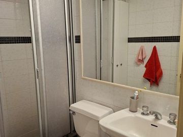 Confortable departamento Condominio Mirador del Río 4.590 UF