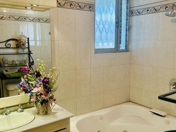 Venta de casa multifuncional cerca de Av. Revolución – Plusvalía asegurada