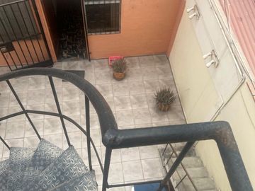VENDO LINDA CASA CALLE TRANQUILA Y CENTRICA EN LOS CEDROS DE VILLA CHORRILLOS