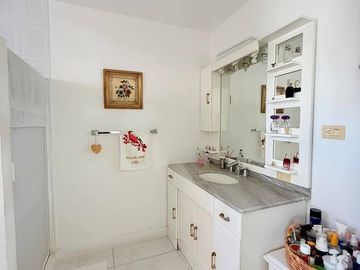CASA EN LOMAS DE COCOYOC DE OPORTUNIDAD