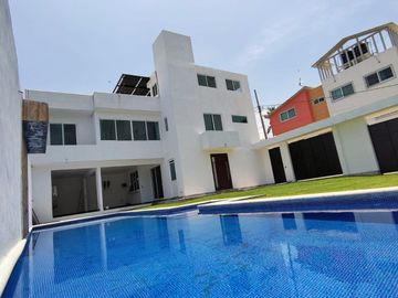 CASA EN FRACC. DIAMNATE OAXTEPEC