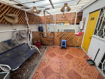 Casa Sólida en Villa El Abrazo, Maipú.