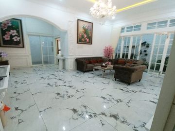 Sewa Villa di Kota Batu (Rp.1.700.000 /Malam) Dekat Alun-Alun Kota Batu, Museum Angkut, Jatim Park 1