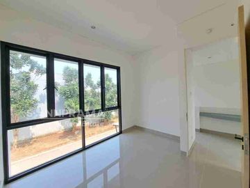 Rumah 2 Lantai Di Cluster dekat Stasiun