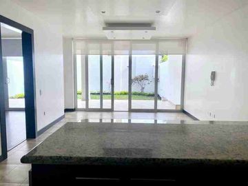 Suite de venta, sector La Primavera en Cumbaya