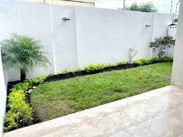 Suite de venta, sector La Primavera en Cumbaya