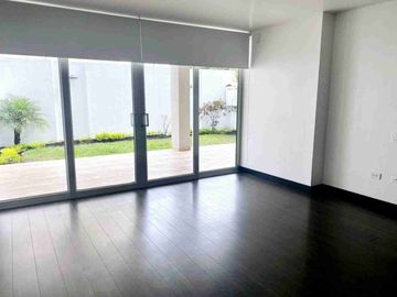Suite de venta, sector La Primavera en Cumbaya