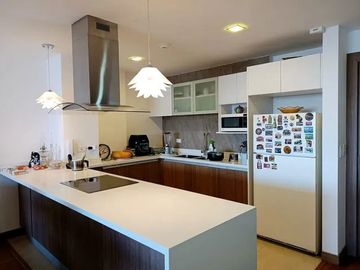 Departamento en venta, sector Monteserrin