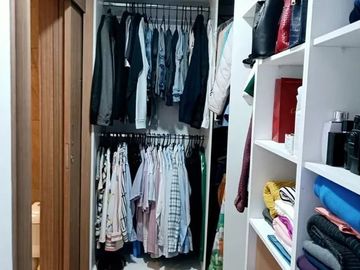 Departamento en venta, sector Monteserrin
