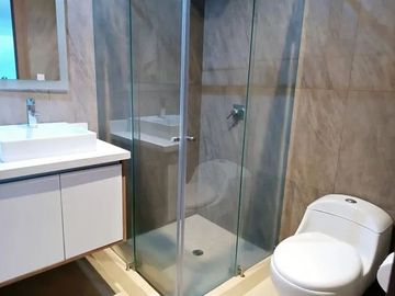 Departamento en venta, sector Monteserrin