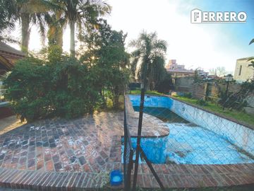 EXCELENTE CASA QUINTA