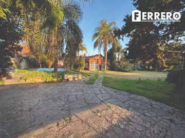 EXCELENTE CASA QUINTA