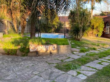 EXCELENTE CASA QUINTA