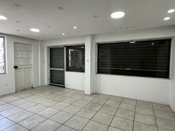 Casa de arriendo sector la colón para empresa cerca al colegio eloy alfaro