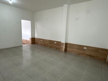 Casa de arriendo sector la colón para empresa cerca al colegio eloy alfaro