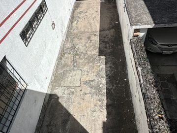 Casa de arriendo sector la colón para empresa cerca al colegio eloy alfaro