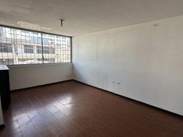 Casa de arriendo sector la colón para empresa cerca al colegio eloy alfaro