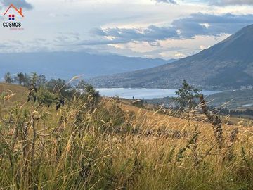 Terreno de venta en Otavalo sector Mariscal Sucre