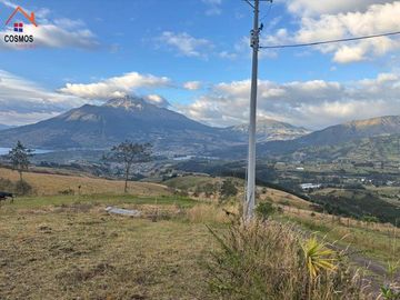 Terreno de venta en Otavalo sector Mariscal Sucre