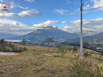 Terreno de venta en Otavalo sector Mariscal Sucre