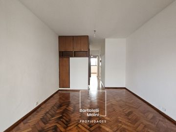 VENTA | Depto 1 Dormitorio con Balcón | Tucumán 2078