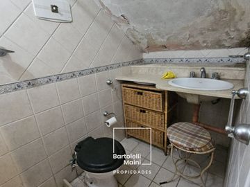 VENTA | OPORTUNIDAD 2x1: Casa + Loft con pileta | Bv. Wilde 966 bis, Fisherton
