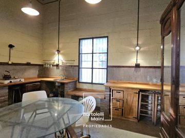 VENTA | OPORTUNIDAD 2x1: Casa + Loft con pileta | Bv. Wilde 966 bis, Fisherton
