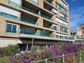 VENTA | Departamento 3 Dorm. con Cochera | Edificio BRUNA Dorrego 1942