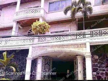House and Lot In White Plains Quezon City
