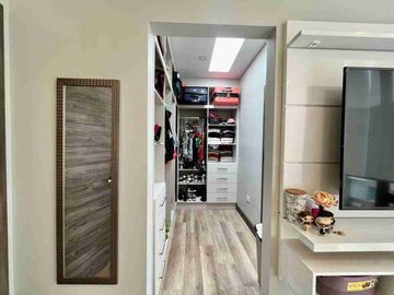 Casa en venta, sector Santa Ines