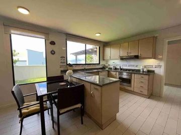 Casa de venta en sector Cumbaya