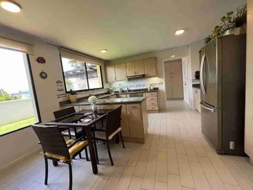 Casa de venta en sector Cumbaya