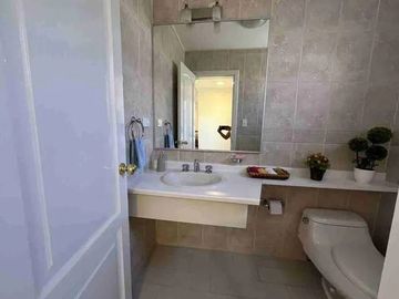 Casa de venta en sector Cumbaya