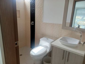 Casa de alquiler en manta zona sur A/G