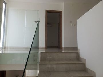 Casa de alquiler en manta zona sur A/G