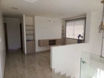 Casa de alquiler en manta zona sur A/G