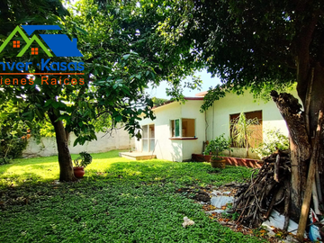 SE VENDE CASA DE UN NIVEL, OPORTUNIDAD, EN COCOYOC PUEBLO, ZONA URBANA Y CENTRICA