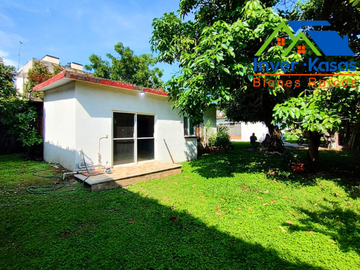 SE VENDE CASA DE UN NIVEL, OPORTUNIDAD, EN COCOYOC PUEBLO, ZONA URBANA Y CENTRICA