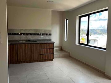 casa en venta a estrenar con 2 locales y departamentos ubicada en misicata baños