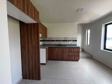 casa en venta a estrenar con 2 locales y departamentos ubicada en misicata baños