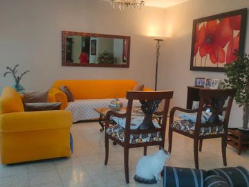 Venta de casa rentera con 3 unidades, Nueva Kennedy, Norte de Guayaquil