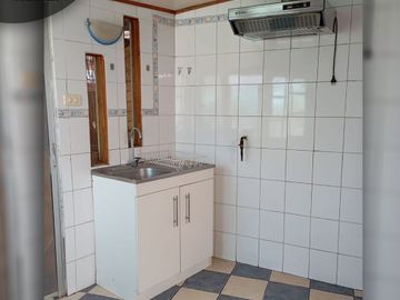 Se Vende Casa Con Amplio Patio En Villa Paraíso, Quillota