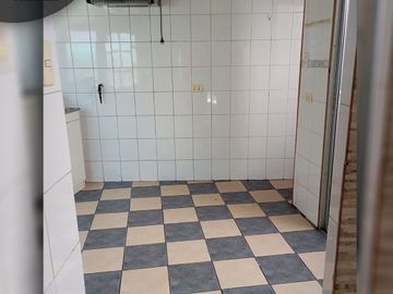 Se Vende Casa Con Amplio Patio En Villa Paraíso, Quillota
